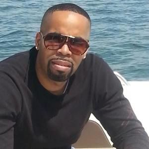 Meet your Posher, Larry